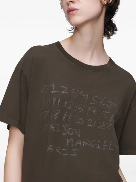 Тениска Maison Margiela кафяво