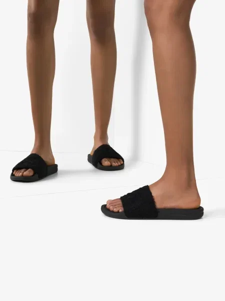 Papuci Apl: Athletic Propulsion Labs slip-on negru