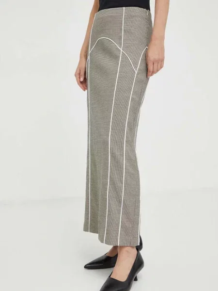 Пола Gestuz бежово