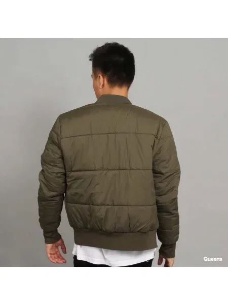 Яке Urban Classics Basic Quilt Bomber Jacket Olive S черно