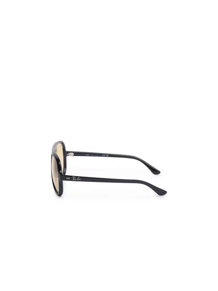 Ray-Ban napszemüveg fekete