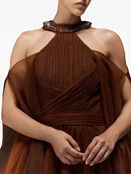Rochie maxi Tha Seen drapată de costum maro