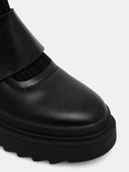 Ботинки Goe черные