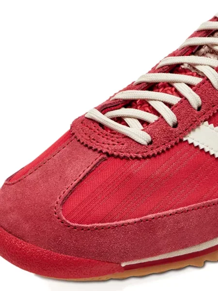 Prugaste tenisice Adidas Adizero s vezicama od brušene kože crna