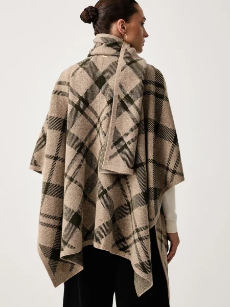 Пончо Barbour