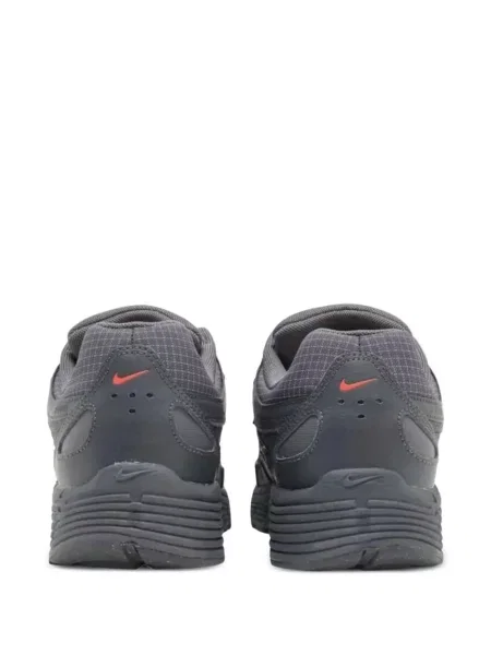 Sneakerși Nike gri