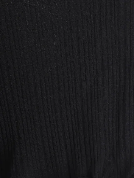 Top Fendi cu decolteu în V negru