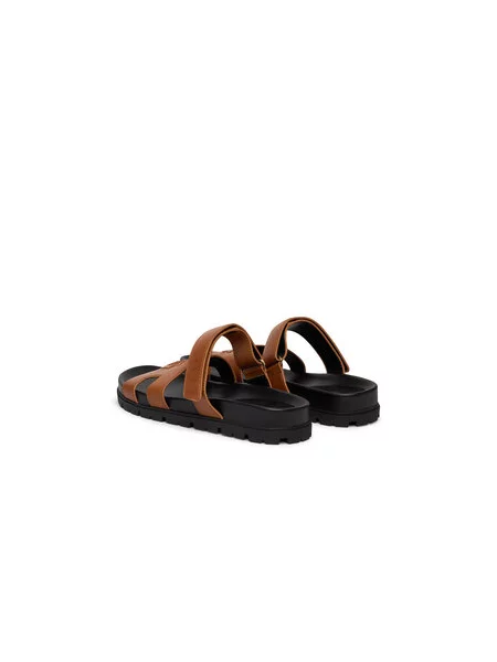 Šlepetės Guess FLJFAS Šviesiai ruda