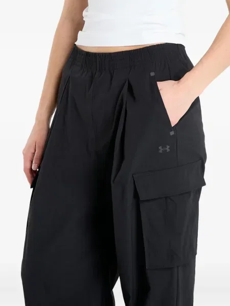 Pantaloni cargo Under Armour negru