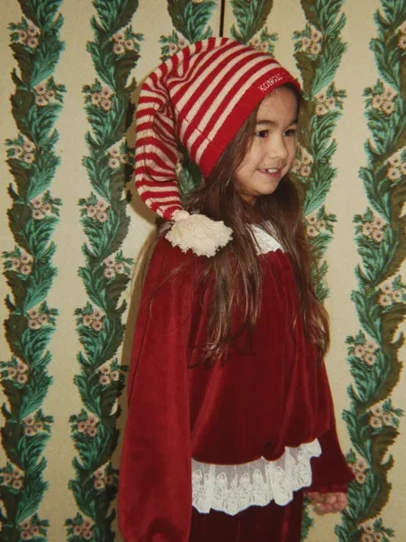 Konges Sløjd čiapka s brmbolcom detská s vlnou CHRISTMAS KNIT HAT červená
