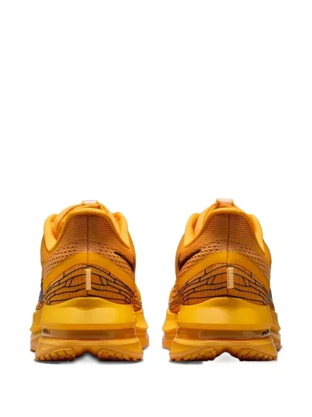 Krajkový top Nike bílý