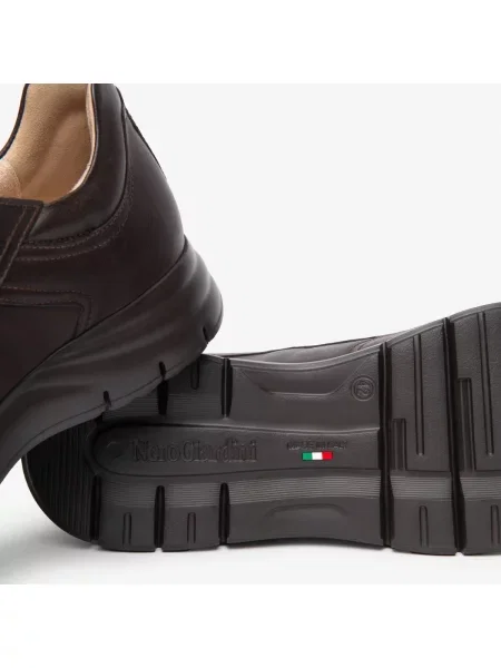 Pantofi Nerogiardini maro