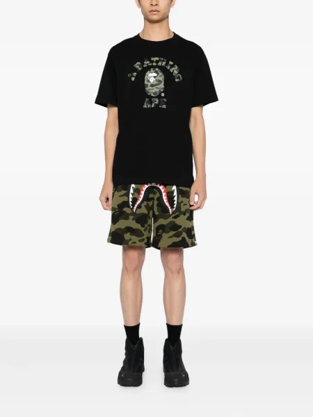 Pantaloni scurți A Bathing Ape® verde