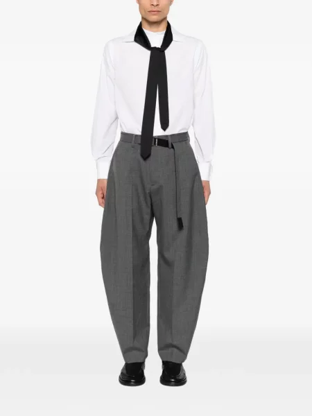 Cu centură pantaloni Sacai gri