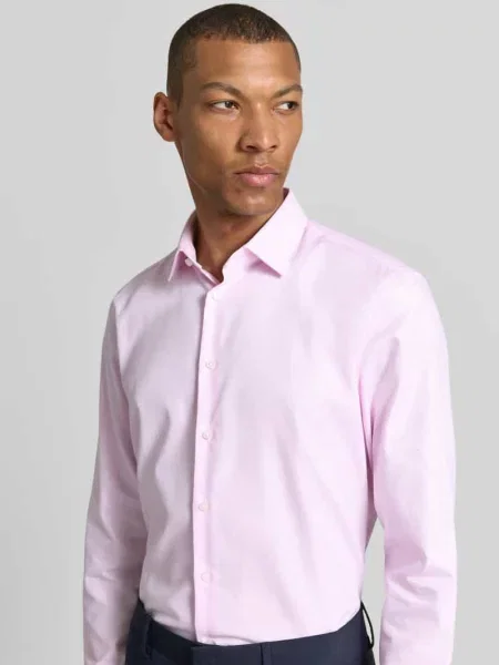 Koszula o kroju slim fit biznes z kołnierzykiem typu kent Jake*s