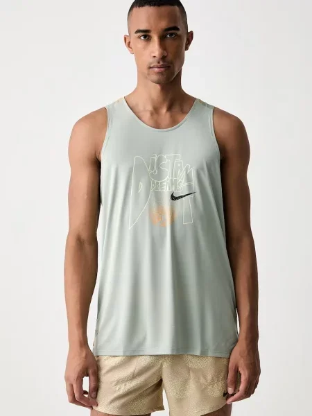 Tricou sport Nike verde