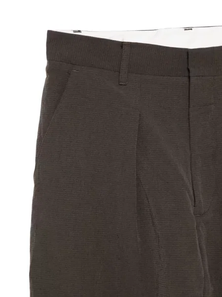 Pantaloni Ranra plisate maro