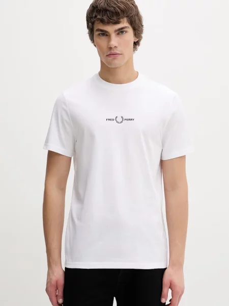 Majica Fred Perry z vezenjem s kratkimi rokavi bela