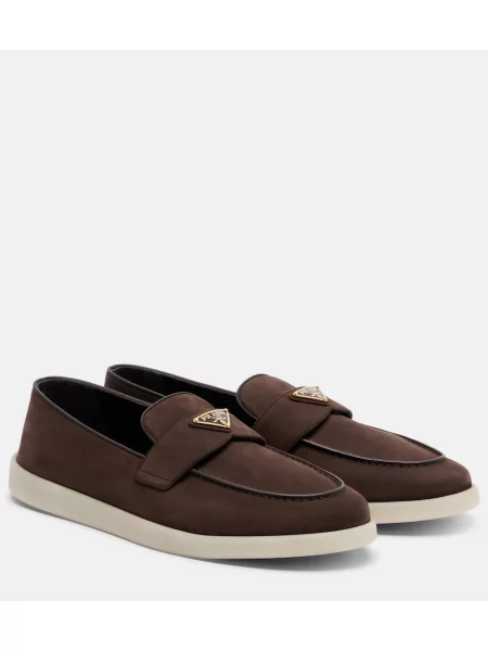 Pantofi loafer Prada din piele de căprioară maro