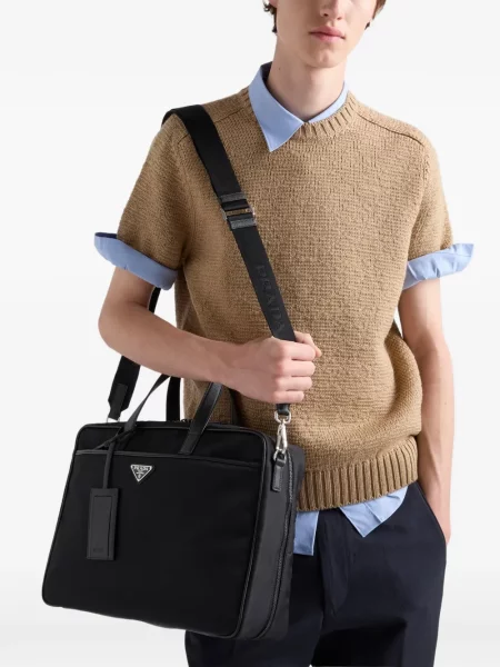 Geantă Prada din piele business negru