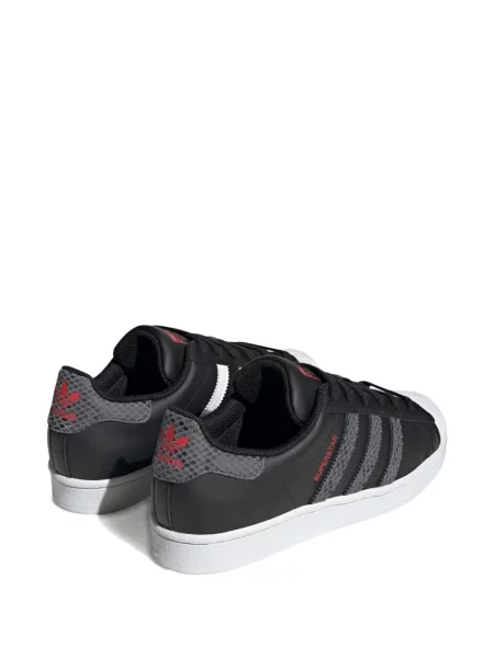 Sneakerși Adidas UltraBoost cu dungi de drumeție gri
