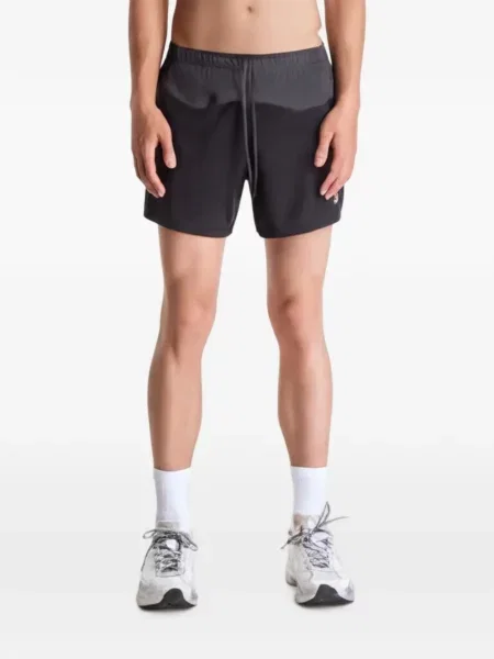 Sneakerși Nike Vomero gri