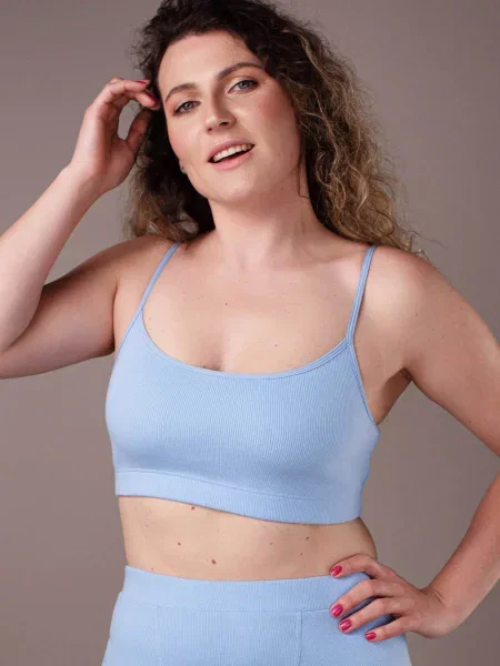 Базовая женская майка из бежева