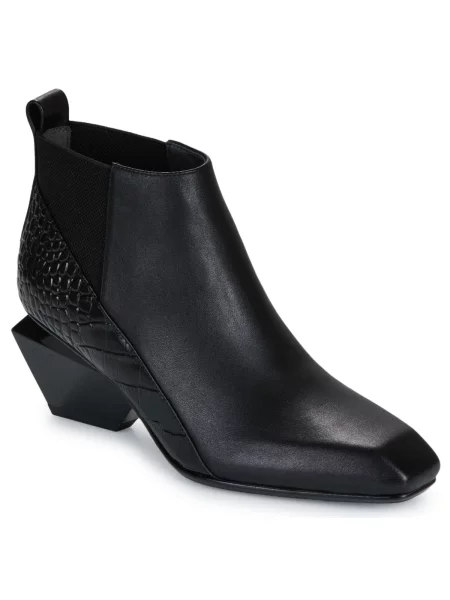 Gležnjarji United Nude črna