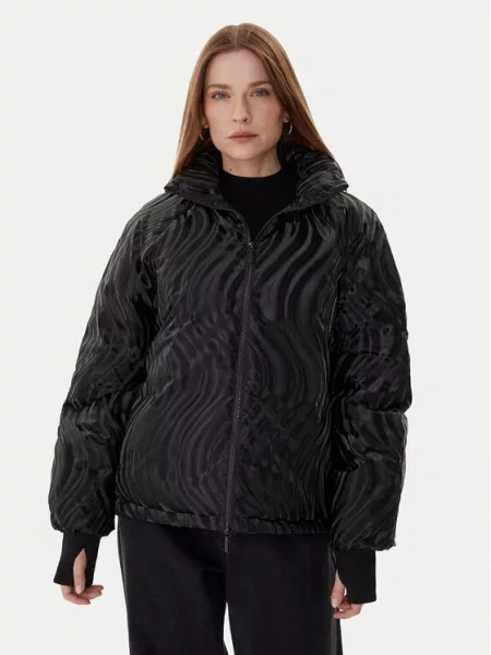 Armani Exchange Зимова куртка чорний