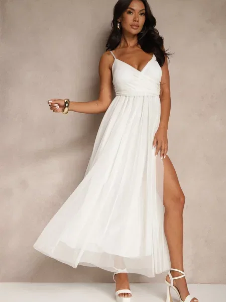 Sukienka Koktajlowa Ozdobiona Tiulowym Materiałem Deviora biała