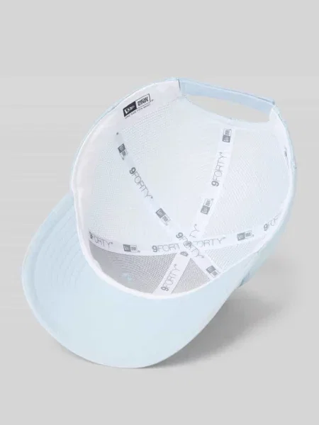Czapka z daszkiem New Era z logo biała
