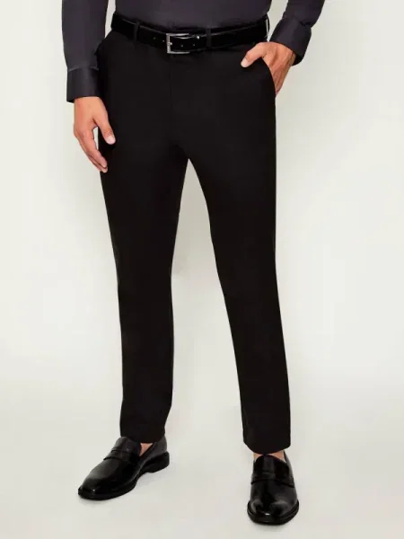 Calvin Klein Pantaloni chino negru