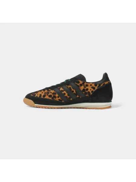 Pantofi Adidas cu imagine cu model leopard verde