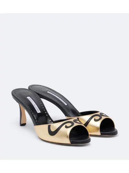 Papuci tip mules Manolo Blahnik cu broderie din piele
