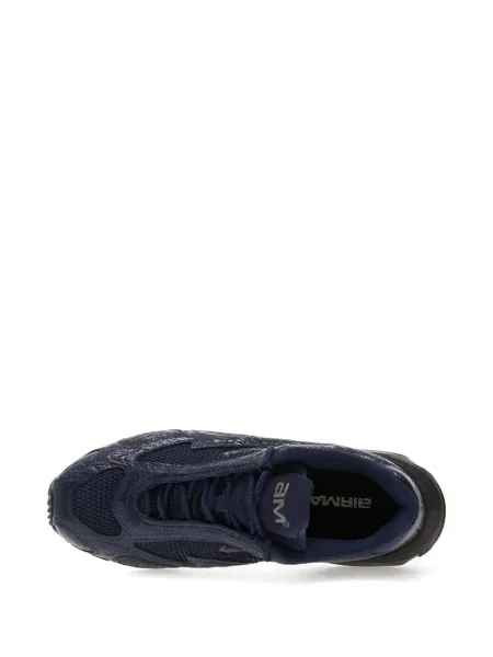 Мрежести камуфлажни маратонки Nike Air Max зелено