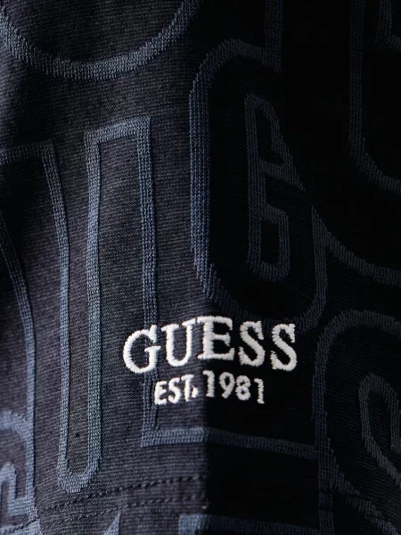 Футболка Guess