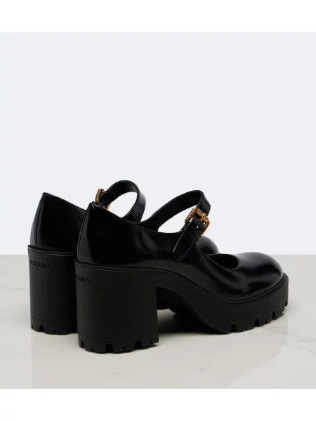 Pantofi cu toc Prada din piele de lac negru