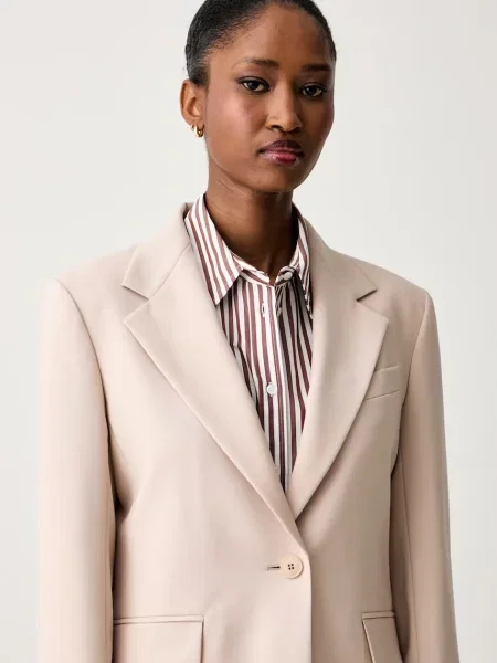 Шерстяной пиджак Weekend Max Mara
