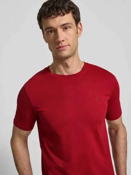 T-shirt w kroju regular fit z haftowanym logo Scotch & Soda czerwona
