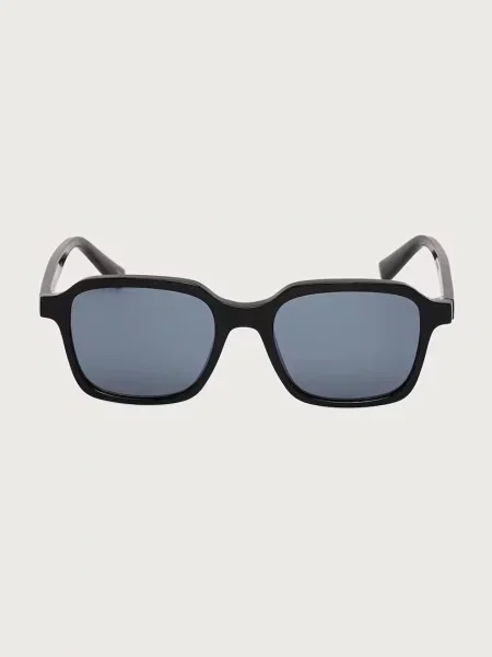 Солнцезащитные очки Alexander Mcqueen