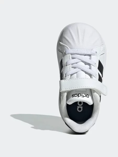 Детские кроссовки Adidas