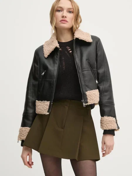 Яке Sisley преходен модел черно