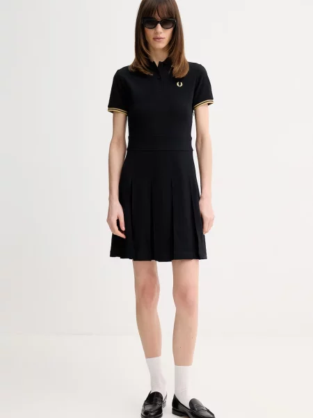 Fred Perry rochie din mini evazați negru