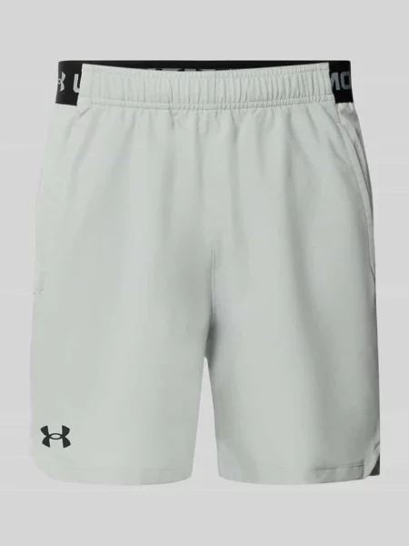 Szorty z elastycznym pasem i logo Under Armour
