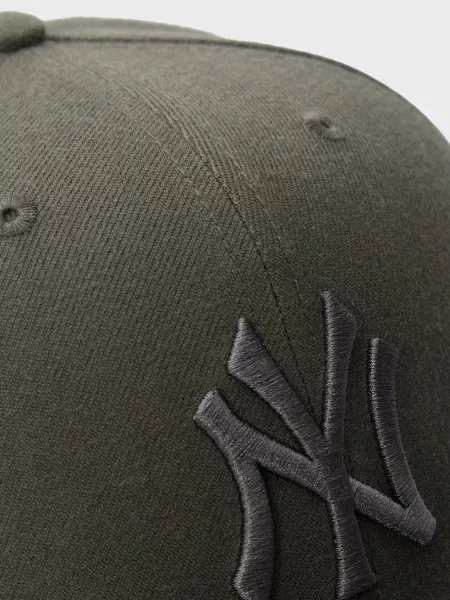 Кепка 47 Brand серая
