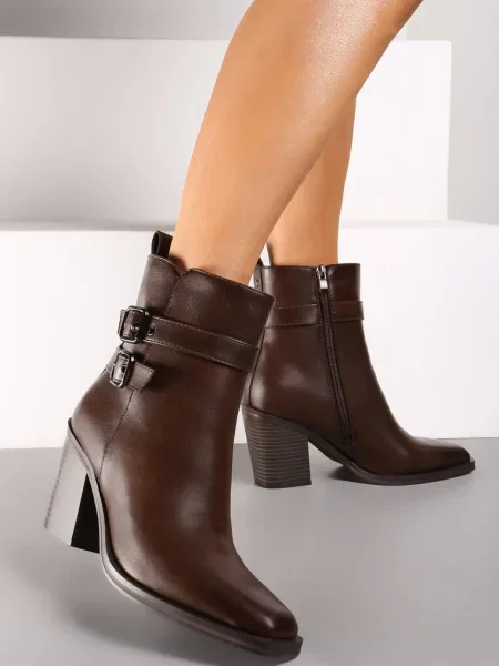 Botine Revirae maro