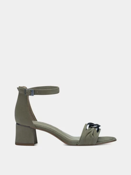 Кожаные босоножки Tamaris серые