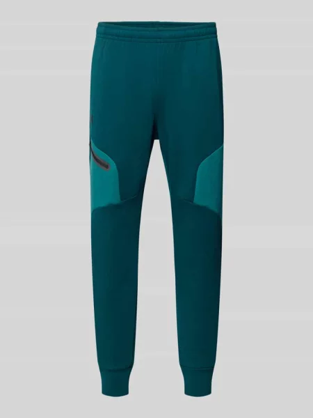 Spodnie dresowe o kroju regular fit z nadrukiem z logo Model Unstoppable' Under Armour