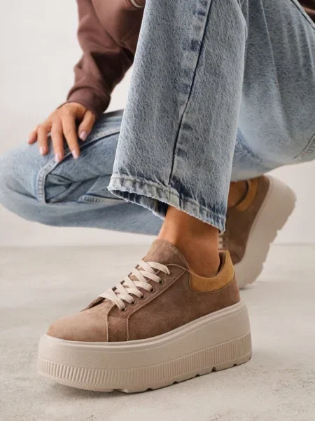 Sneakers maro