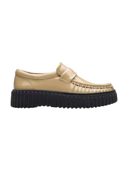 Pantofi Clarks bej